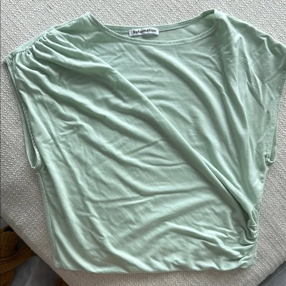 Reformation Light Green Crop Top - Picture 2 of 2